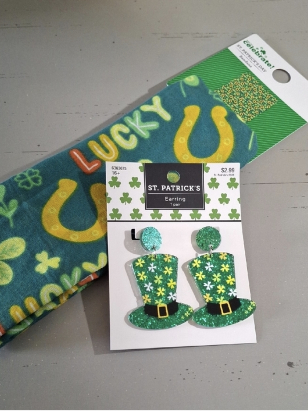 St. Patrick Green Glitter Leprechaun Hat Earrings & Purse/Bag Twilly